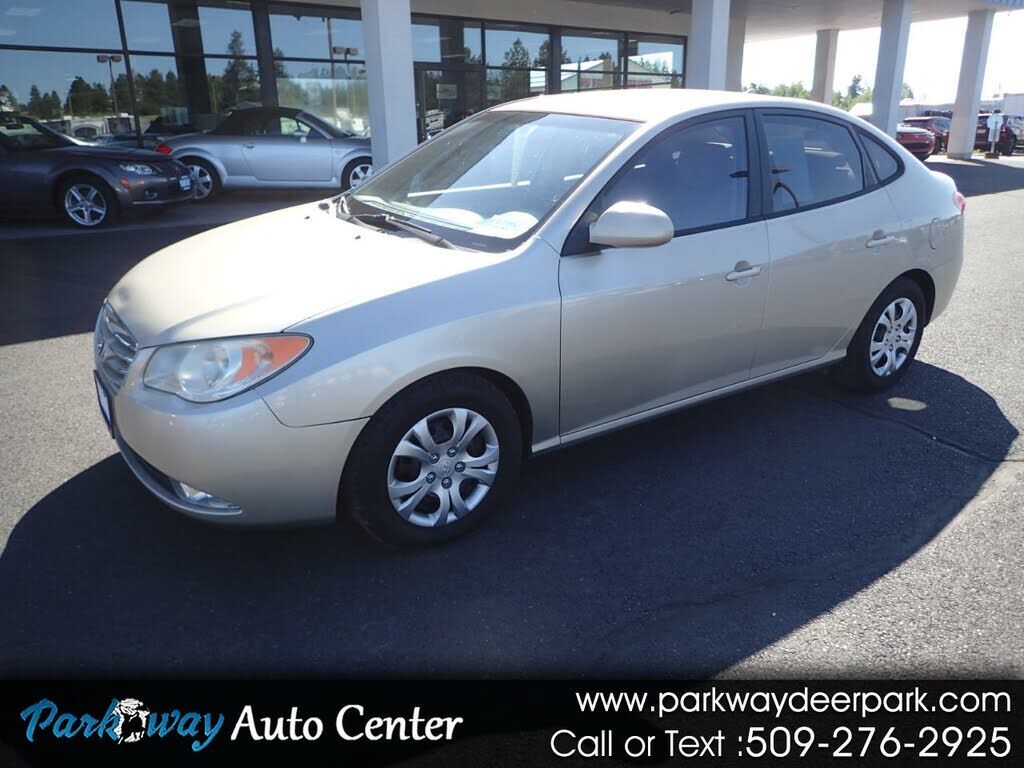 2010 HYUNDAI Elantra