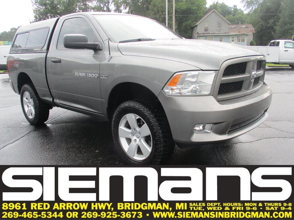 2012 DODGE Ram