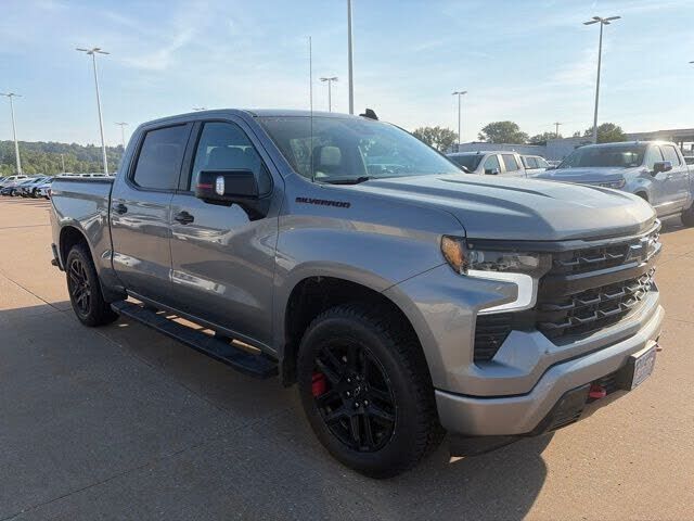 2023 CHEVROLET Silverado