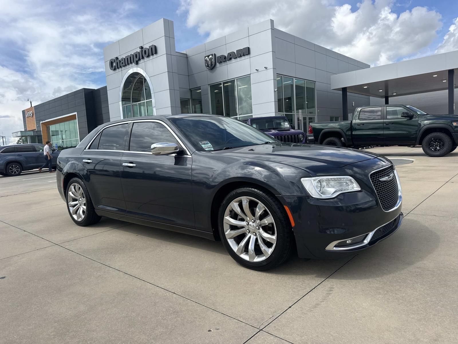2017 CHRYSLER 300