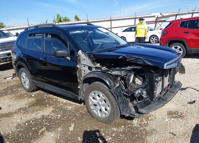 2019 SUBARU Forester