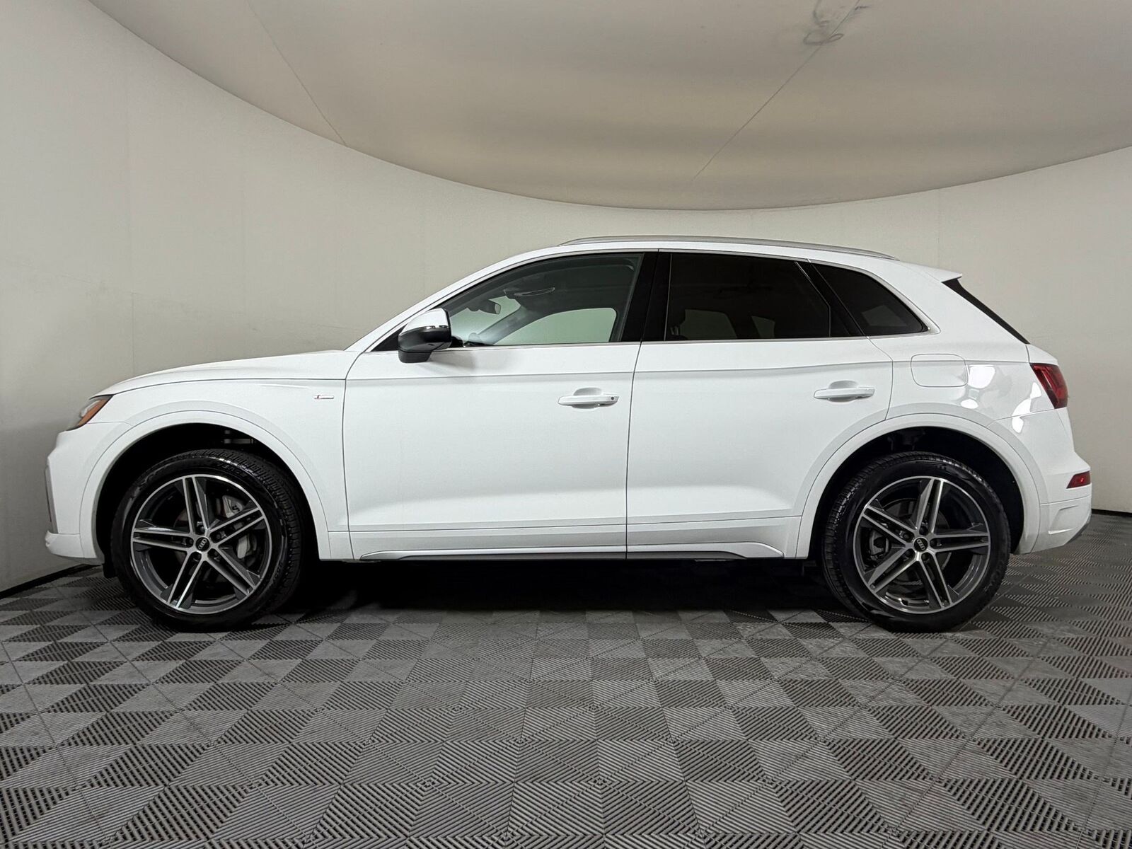 2023 Audi Q5 e
