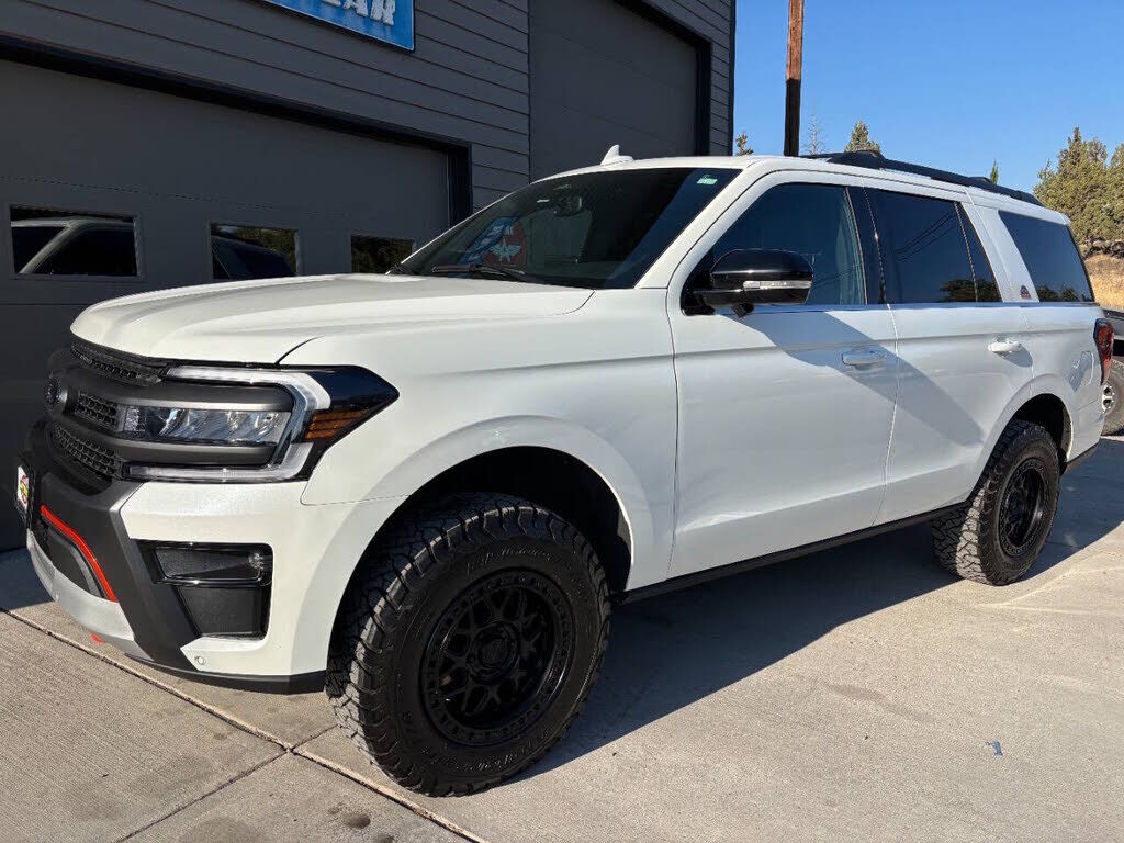 2024 FORD Expedition