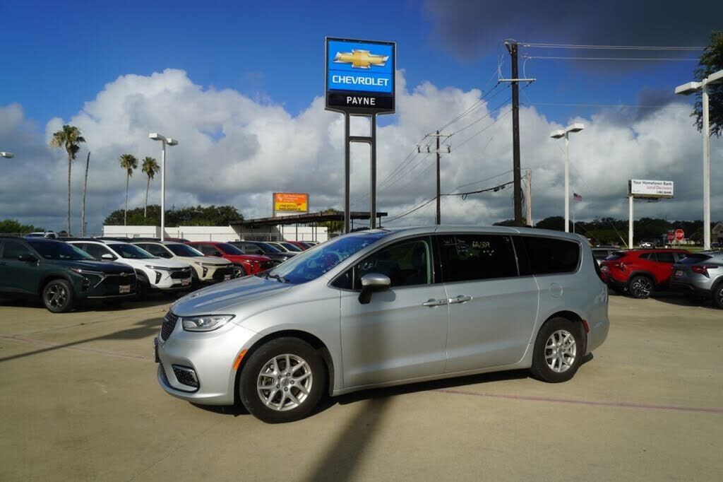 2023 CHRYSLER Pacifica