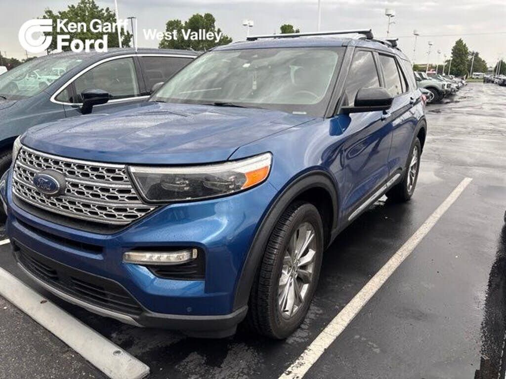 2022 FORD Explorer