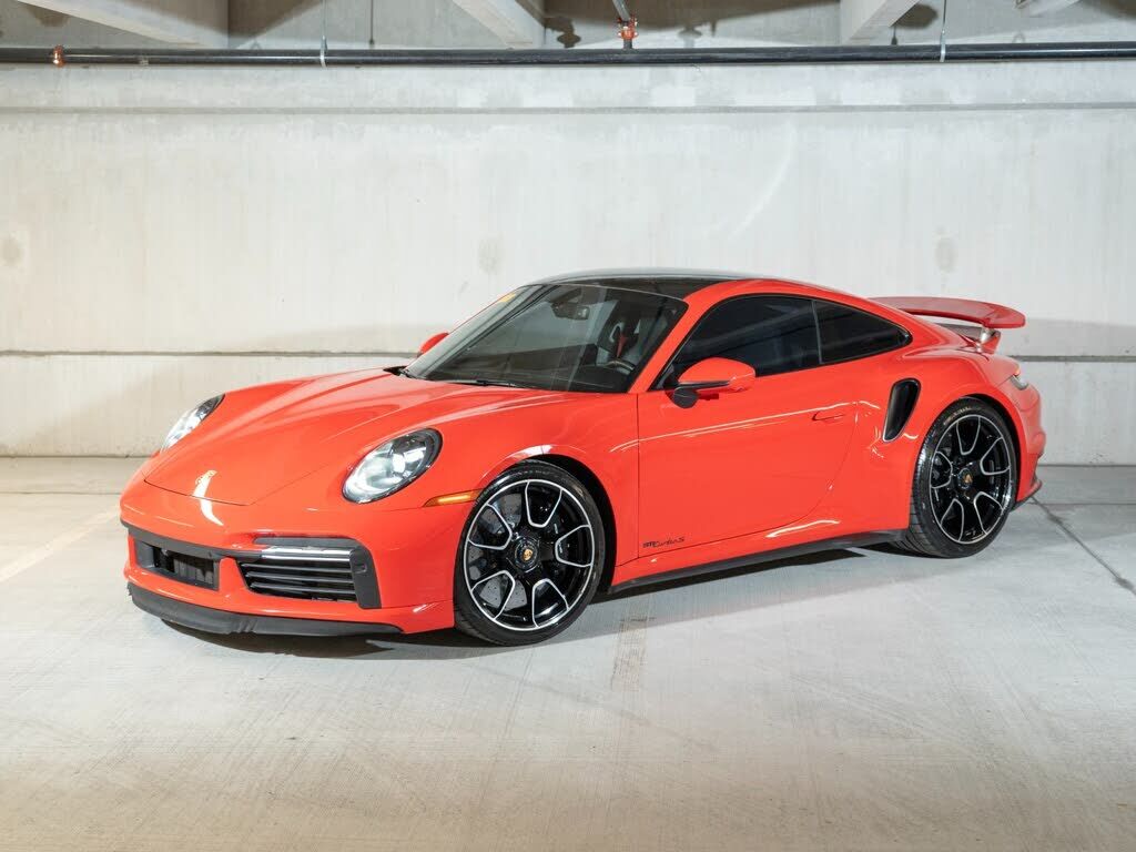 2021 PORSCHE 911