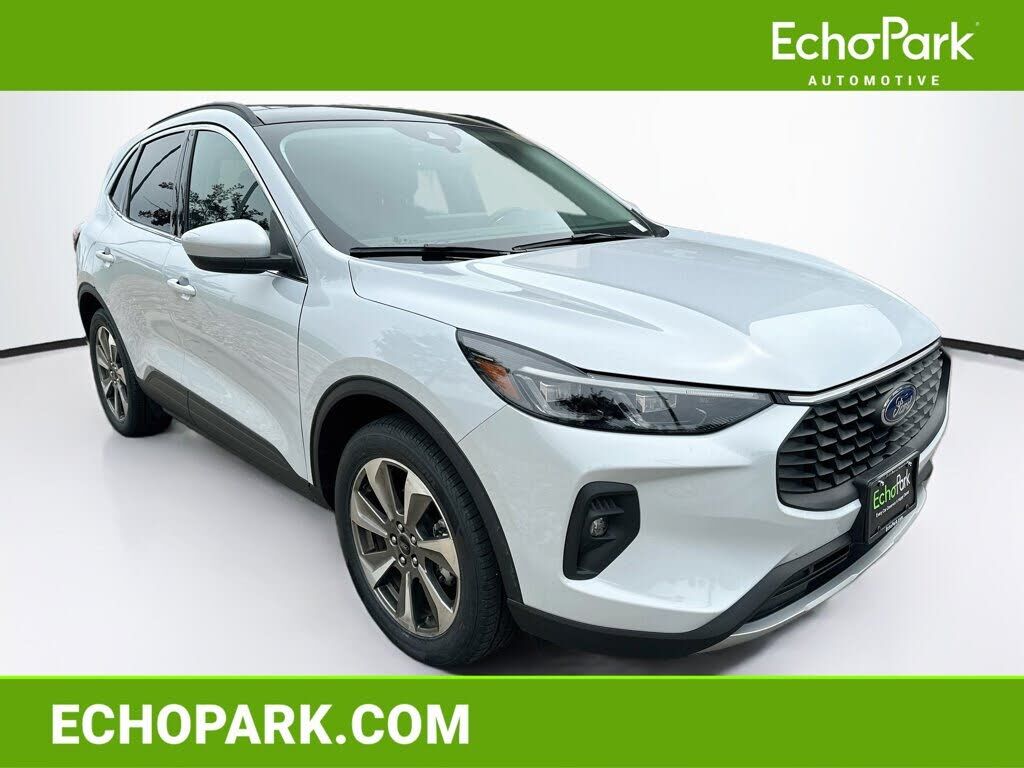 2025 FORD Escape