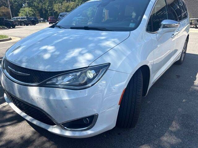 2020 CHRYSLER Pacifica