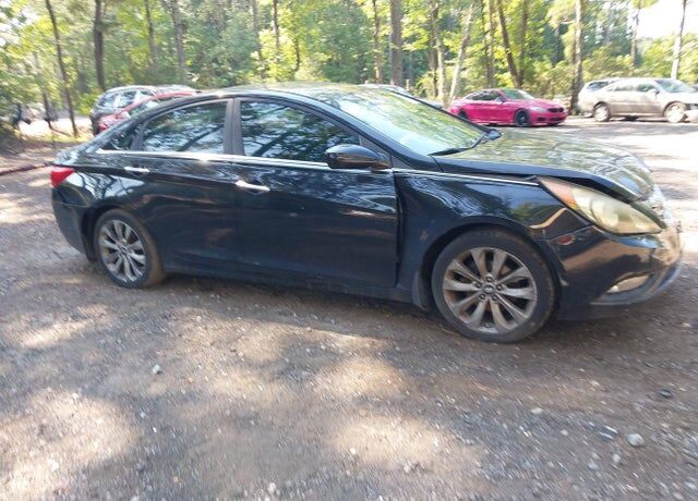 2011 HYUNDAI Sonata