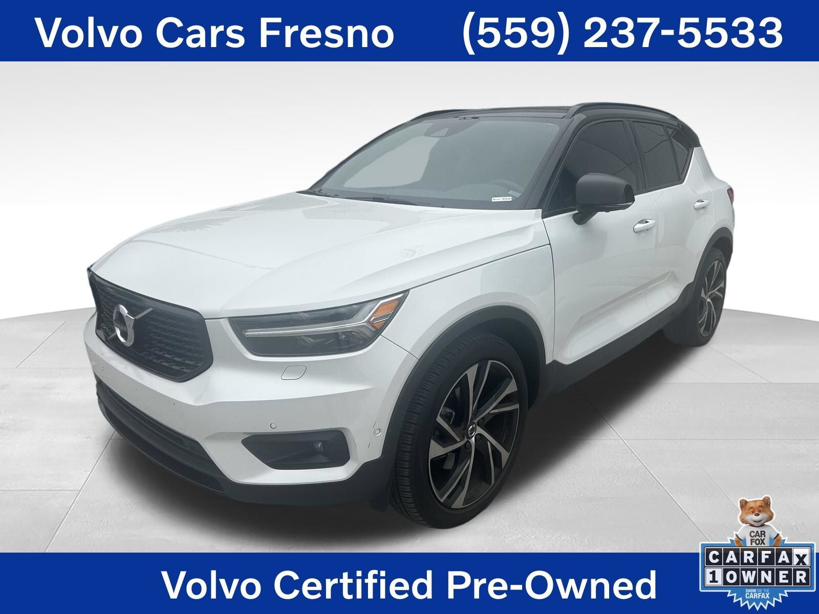 2022 VOLVO XC40