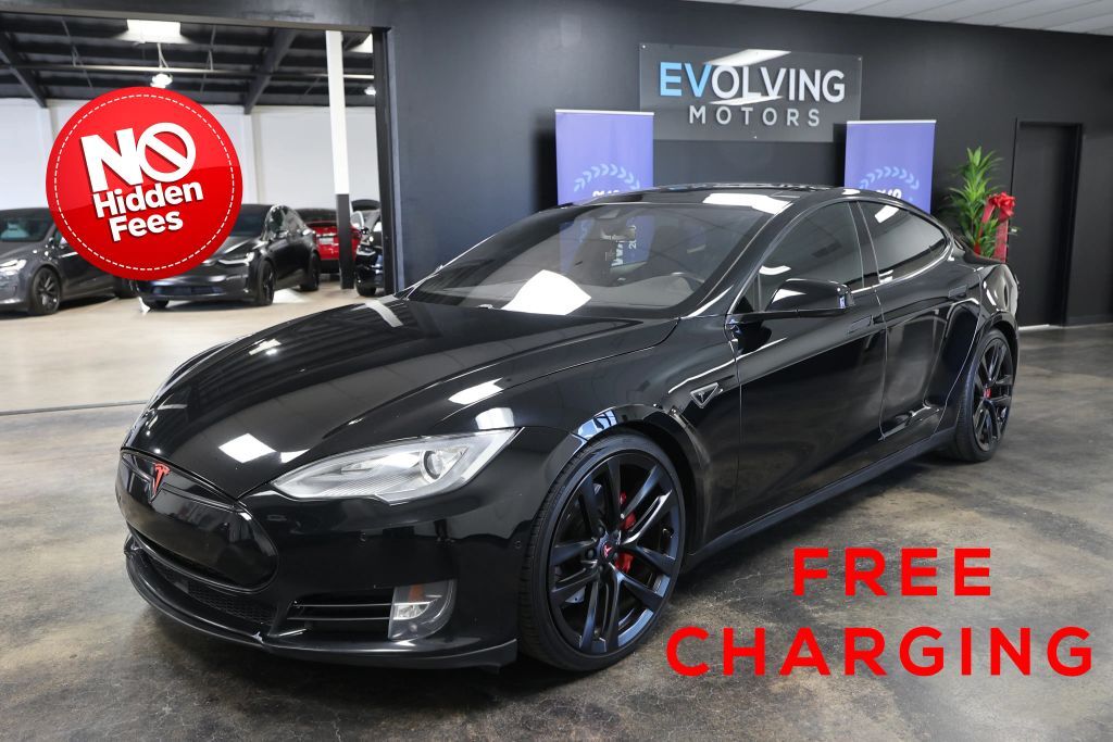 2014 TESLA Model S