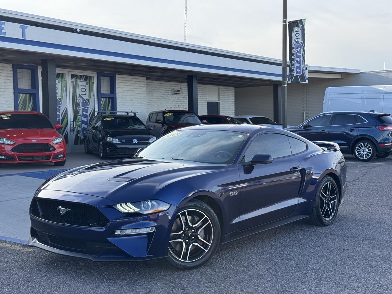 2019 FORD Mustang