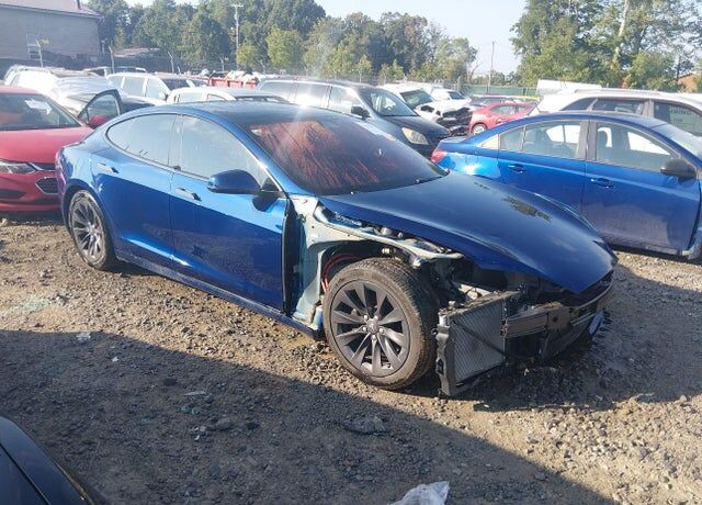 2017 TESLA Model S