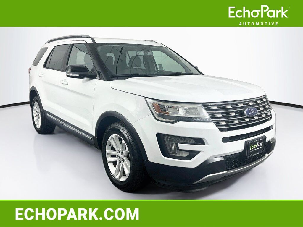 2017 FORD Explorer