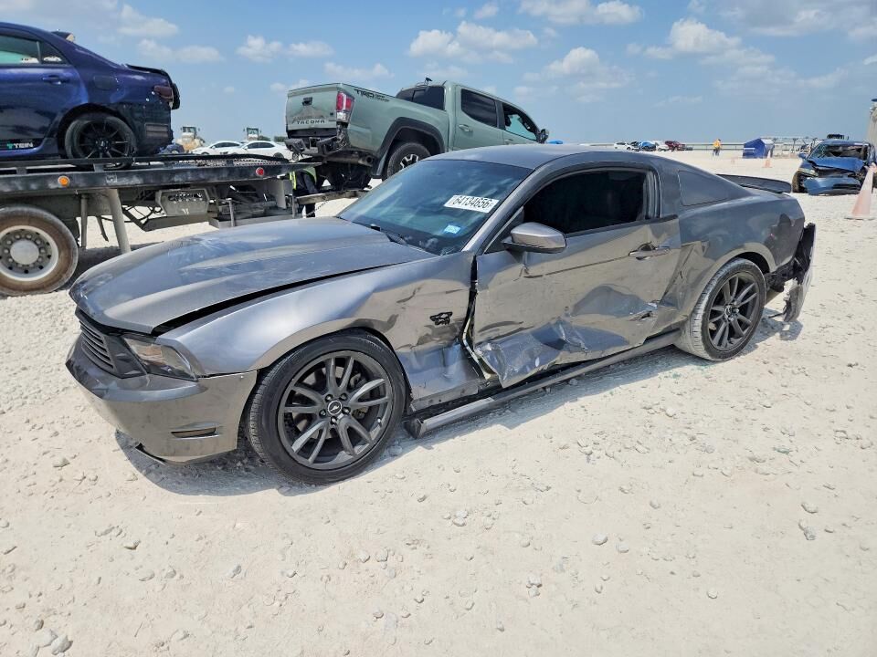 2011 FORD Mustang
