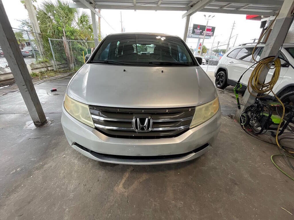 2011 HONDA Odyssey