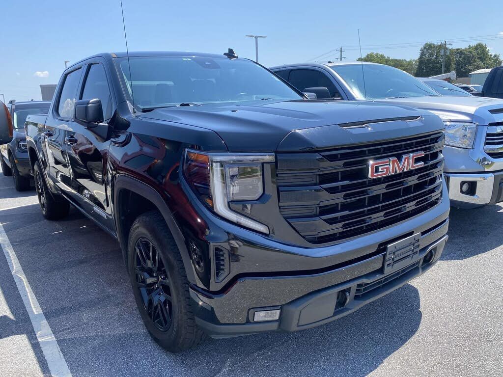 2023 GMC Sierra