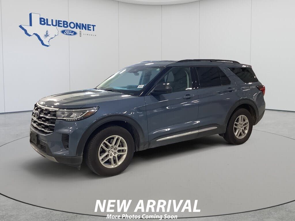 2025 FORD Explorer