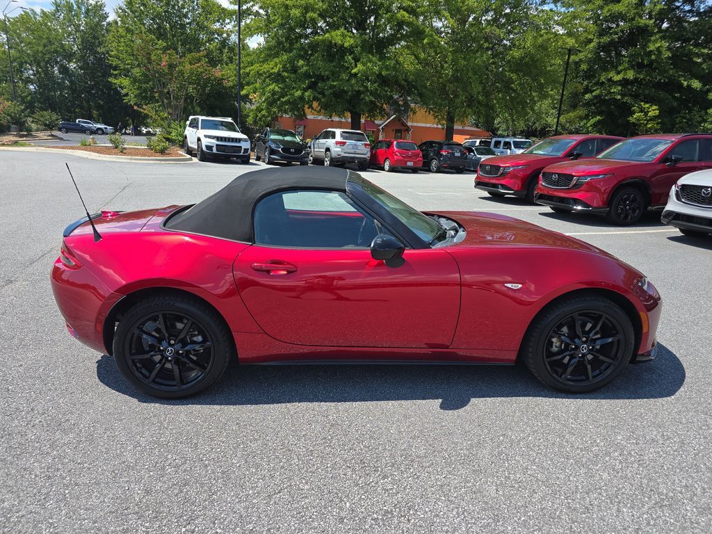 2022 MAZDA MX-5