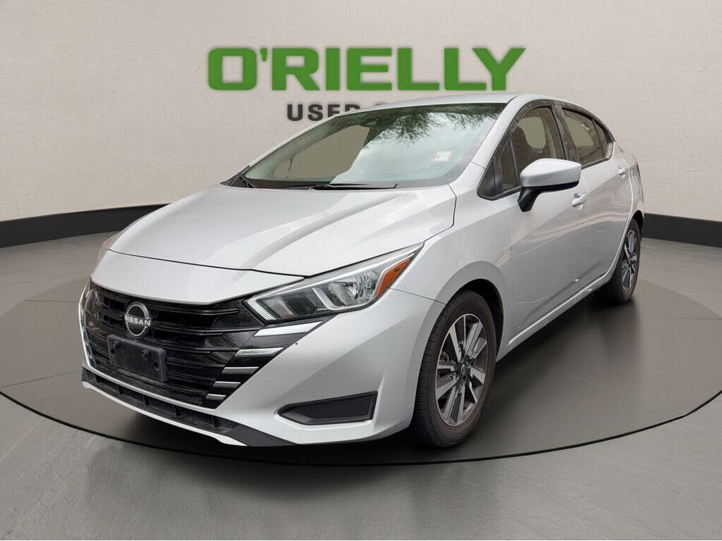 2024 NISSAN Versa