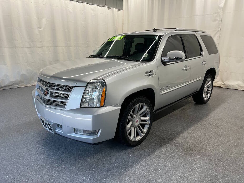 2012 CADILLAC Escalade