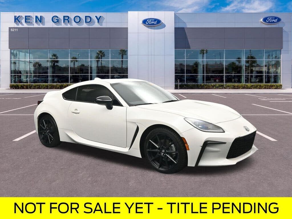 2024 TOYOTA GR86