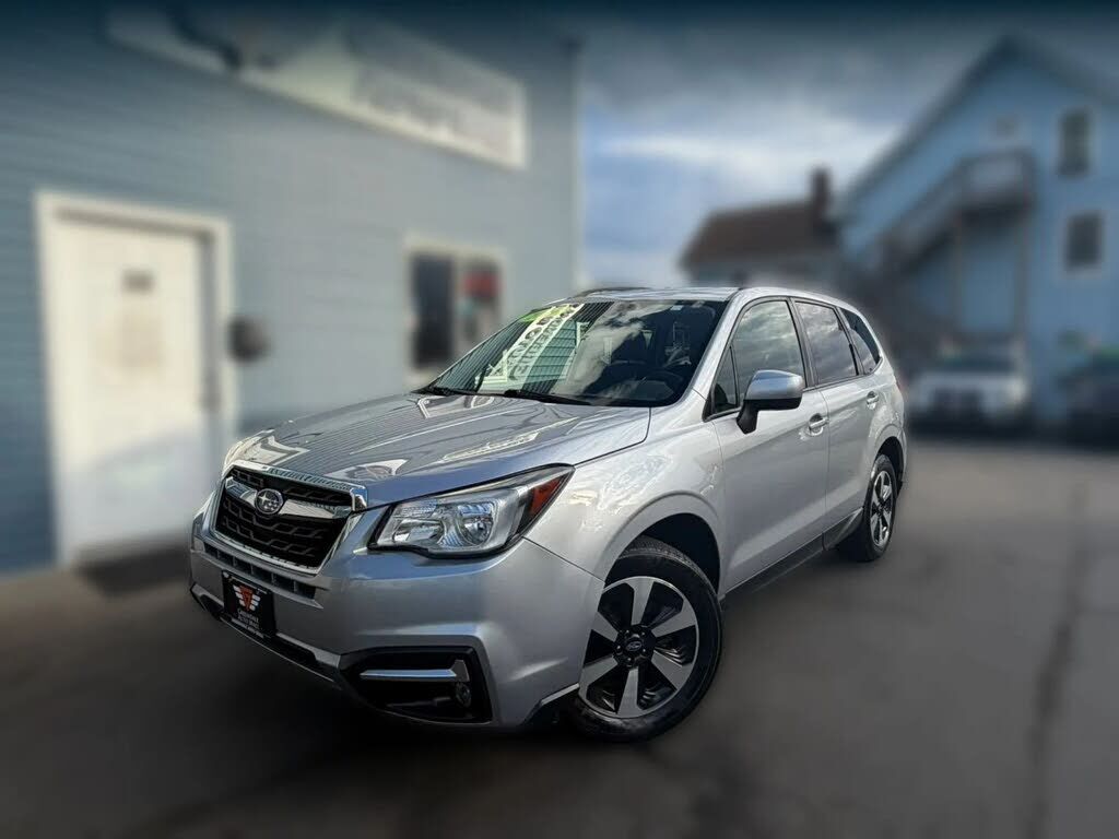2018 SUBARU Forester