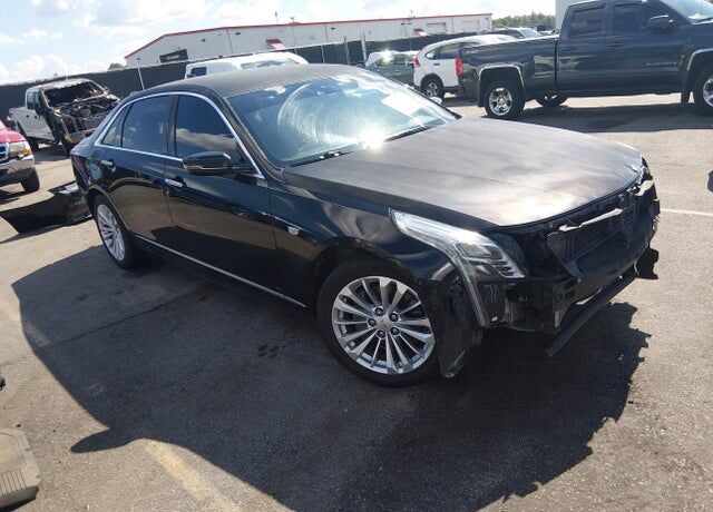 2017 CADILLAC CT6