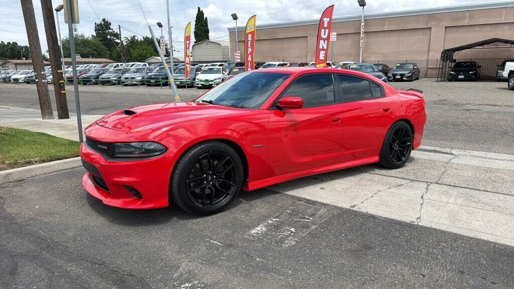 2019 DODGE Charger