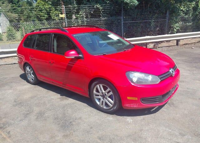 2011 VOLKSWAGEN Jetta Wagon
