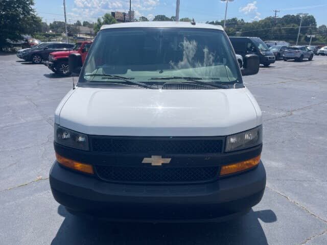 2022 CHEVROLET Express