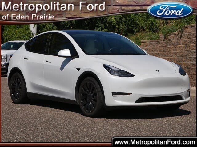 2021 TESLA Model Y