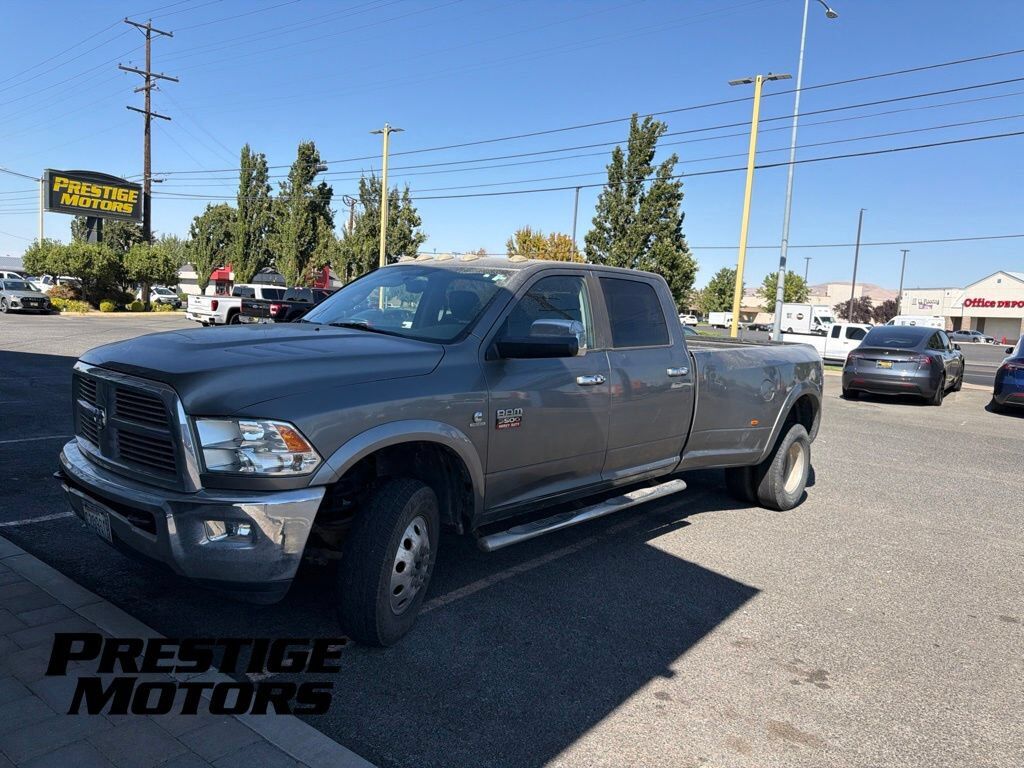 2012 DODGE Ram