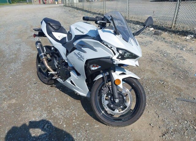 2025 KAWASAKI Ninja