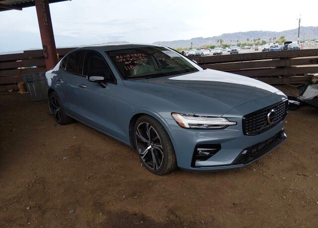 2024 VOLVO S60