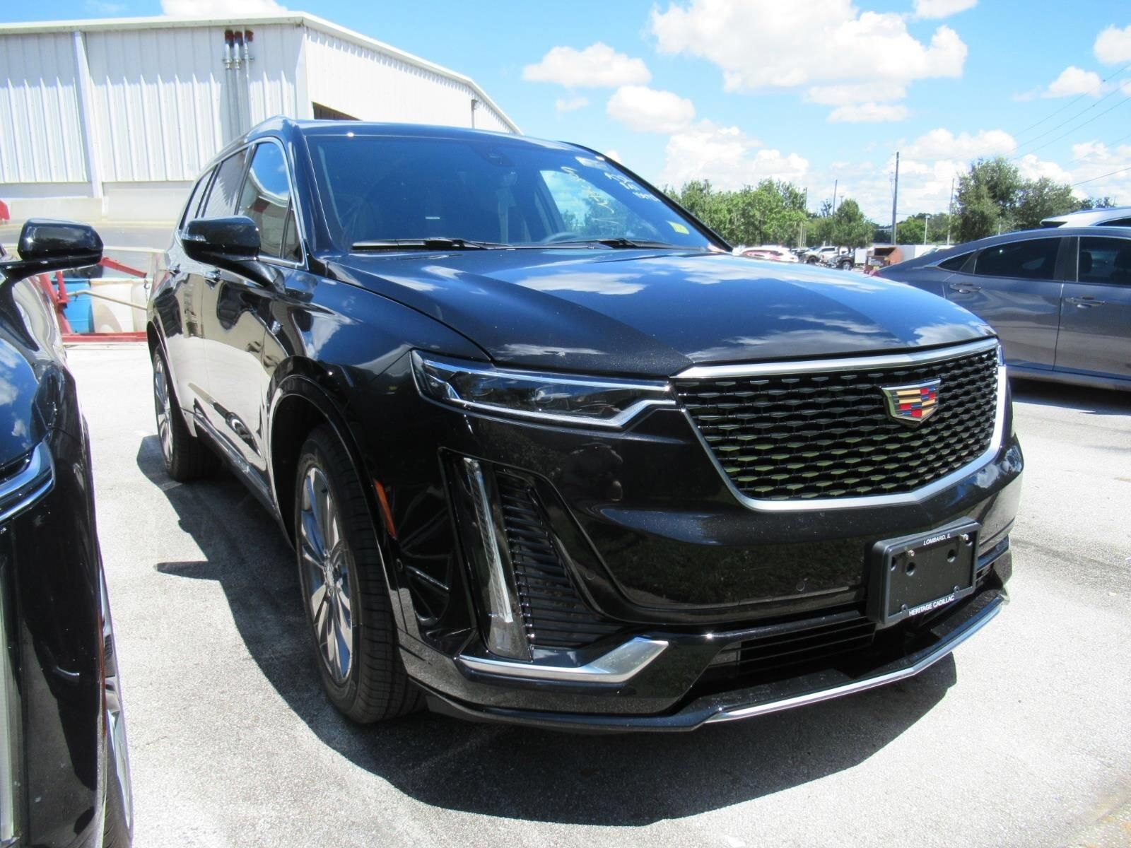 2025 CADILLAC XT6