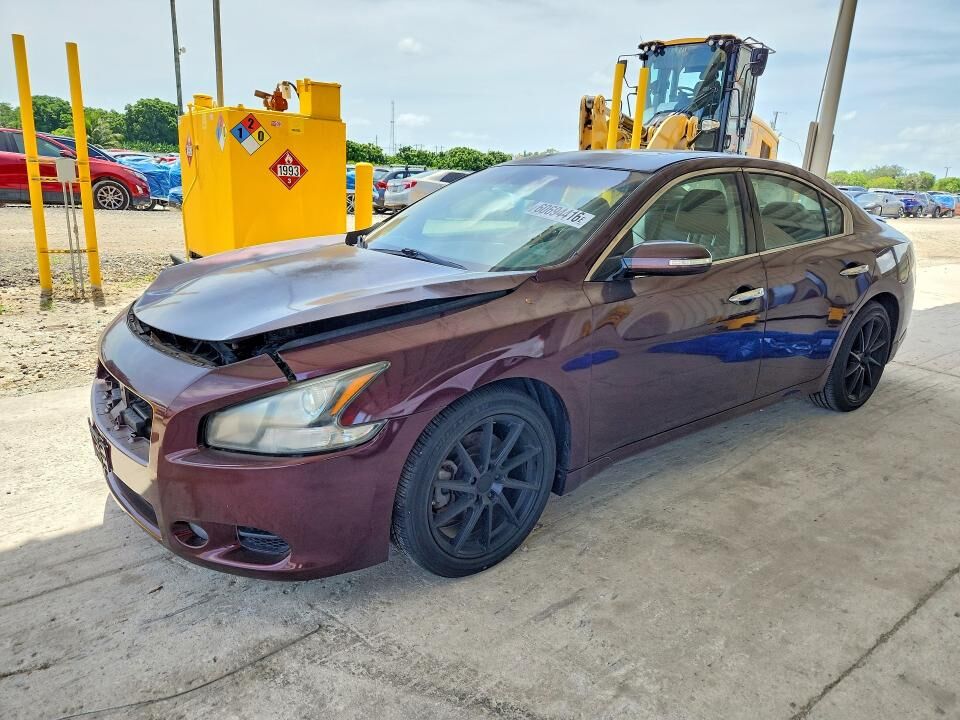 2014 NISSAN Maxima