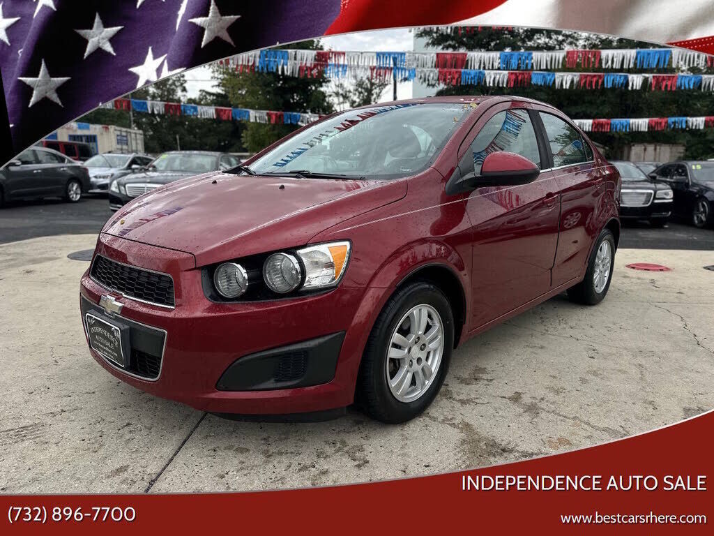 2013 CHEVROLET Sonic