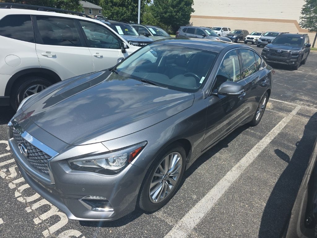 2021 INFINITI Q50