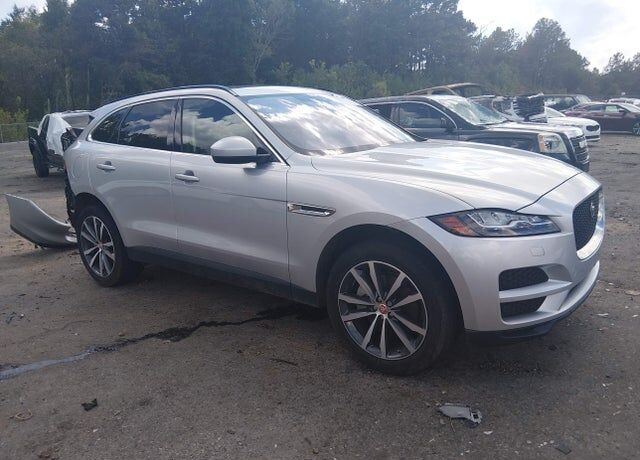 2017 JAGUAR F-Pace