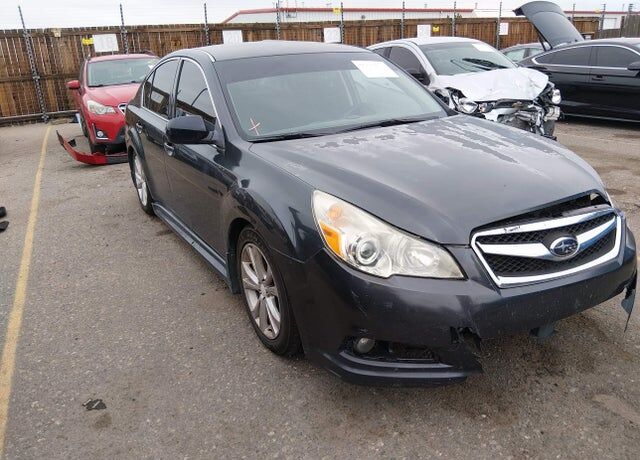 2012 SUBARU Legacy