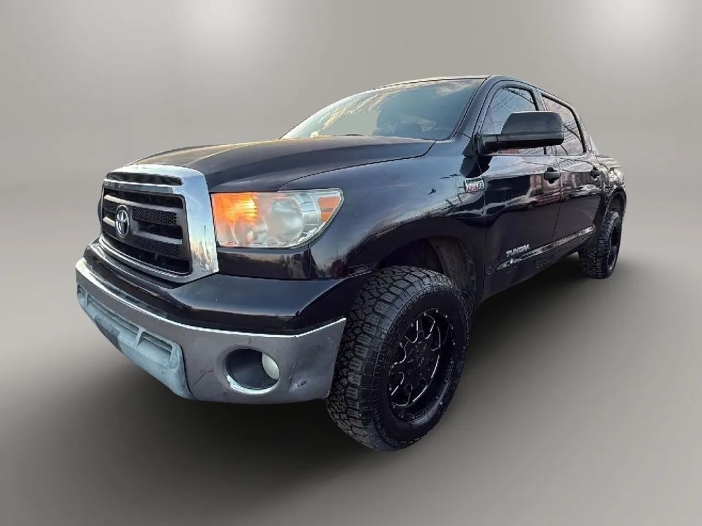2010 TOYOTA Tundra