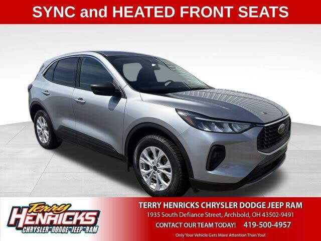 2024 FORD Escape