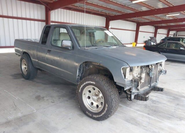 2000 NISSAN Frontier