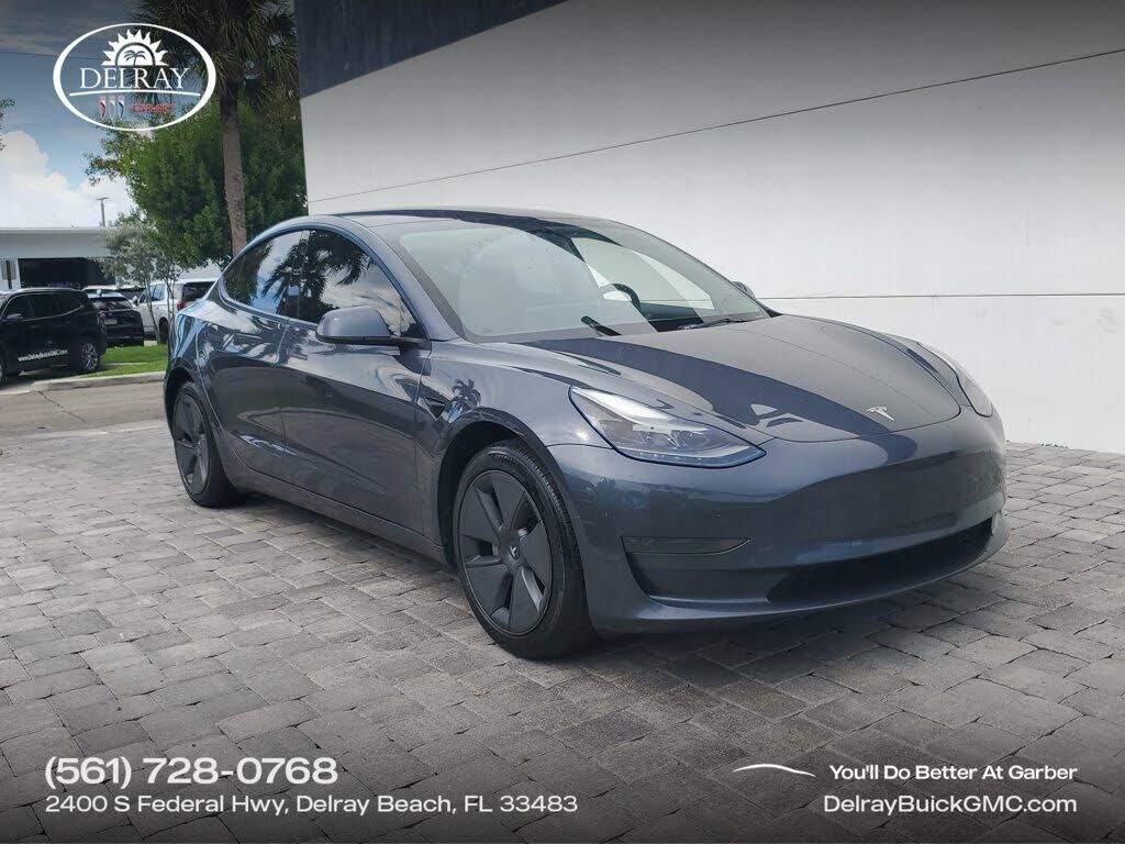 2023 TESLA Model 3