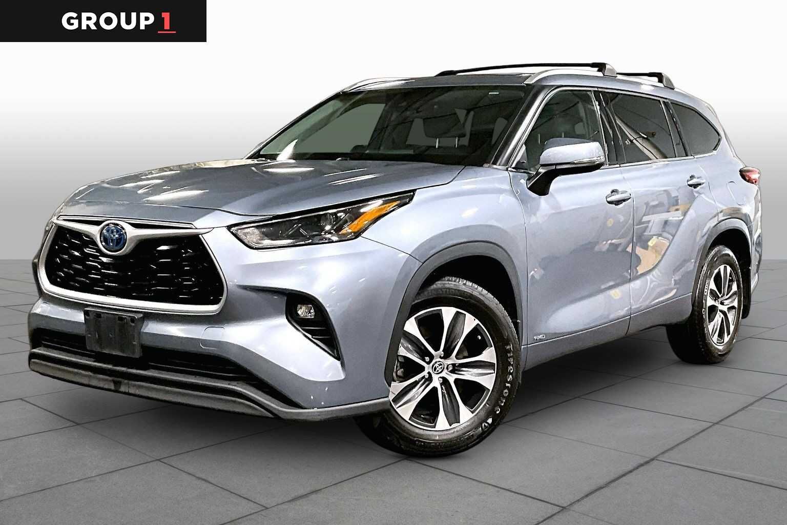 2022 TOYOTA Highlander