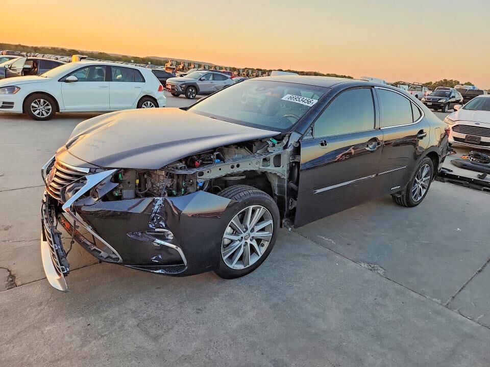 2017 LEXUS ES
