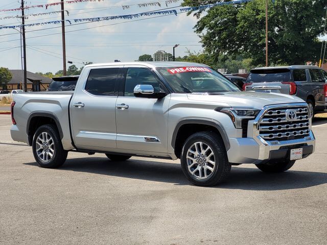 2023 TOYOTA Tundra