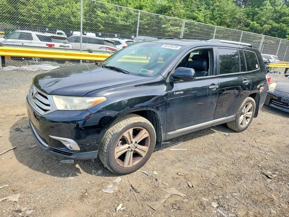 2011 TOYOTA Highlander