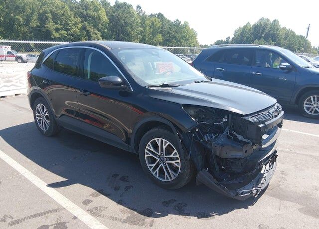 2022 FORD Escape
